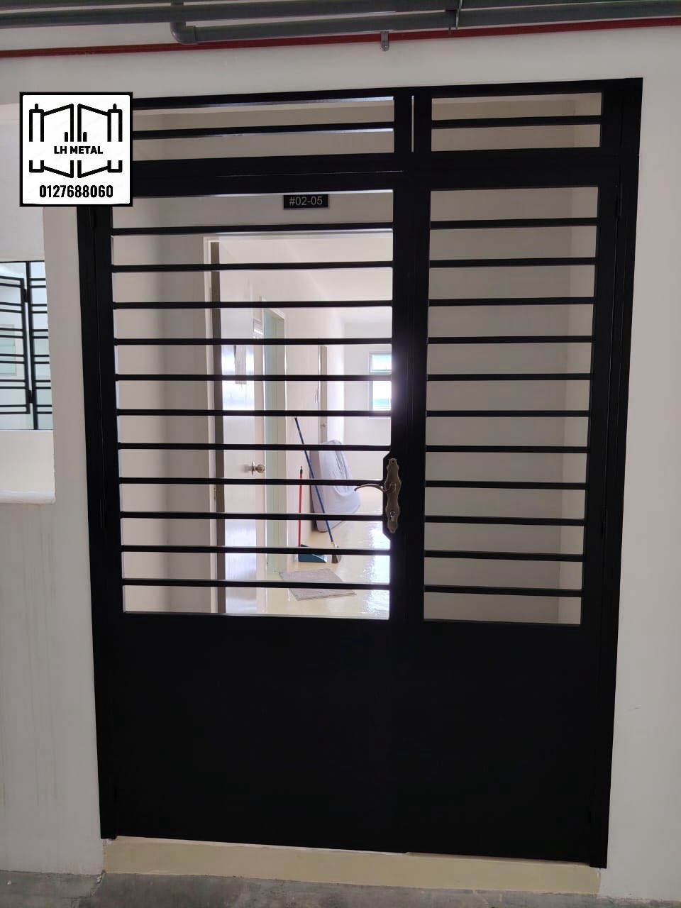 Both Side Open Door
