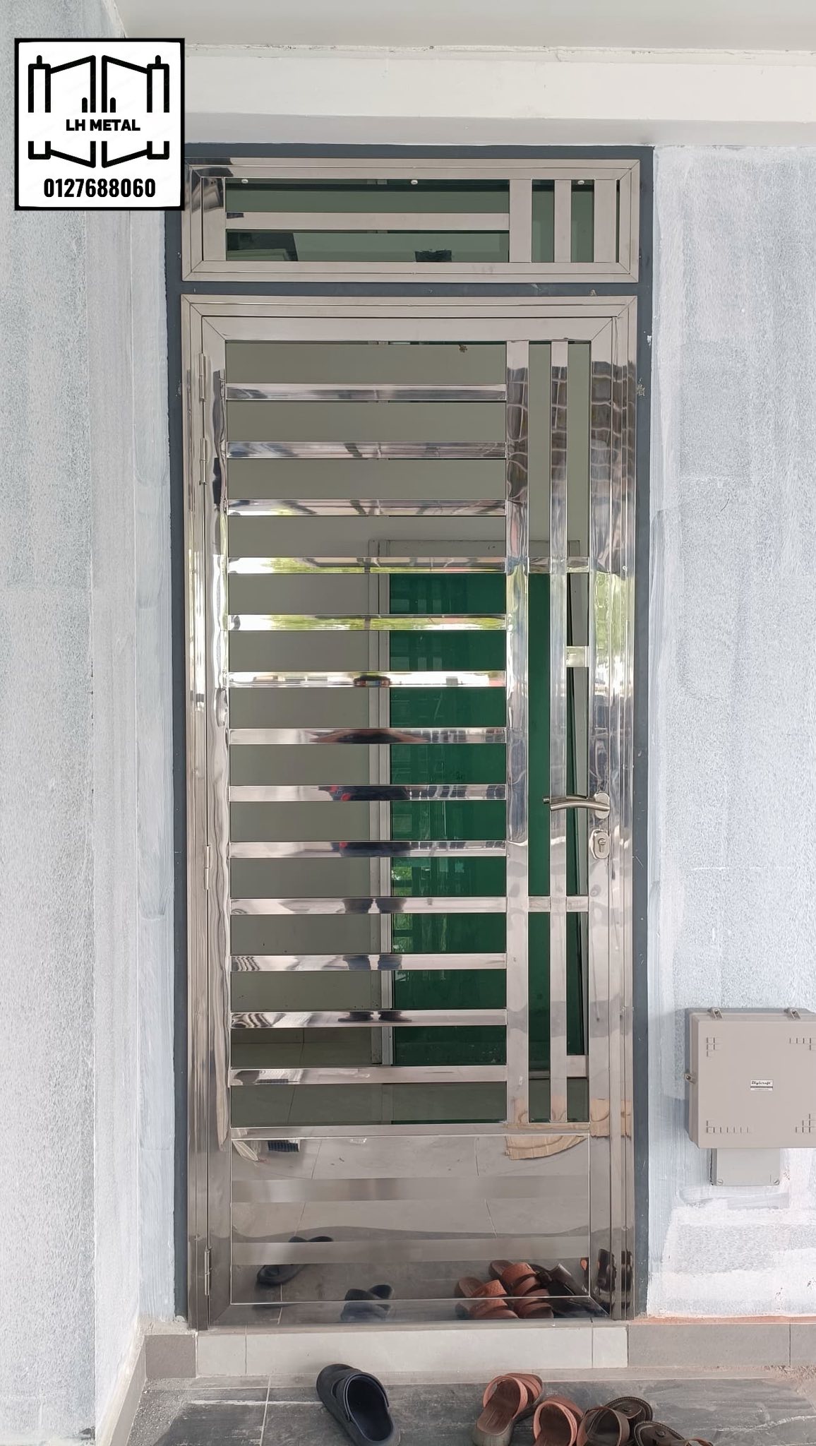 Single Door
